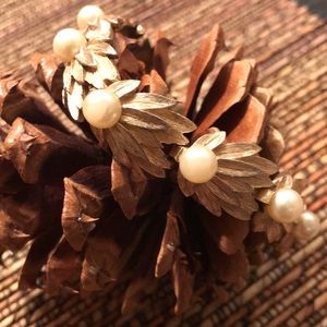 Trifari Signed Bracelet Vintage 50’s 60’s